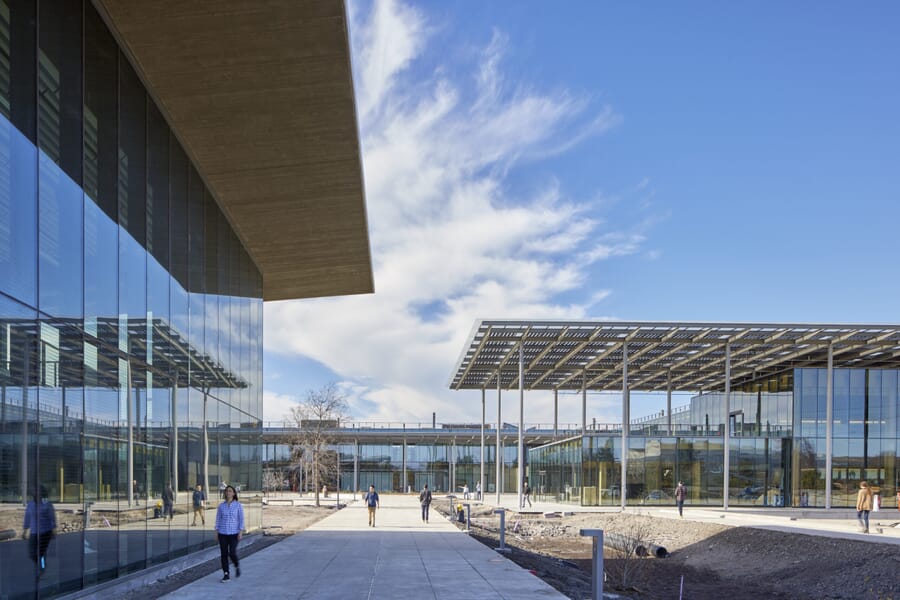 Lumos GSX Awning and Canopies - Cutting Edge Solar Panels