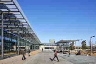 GSX Canopy with people at Microsoft Silicon Valley Campus