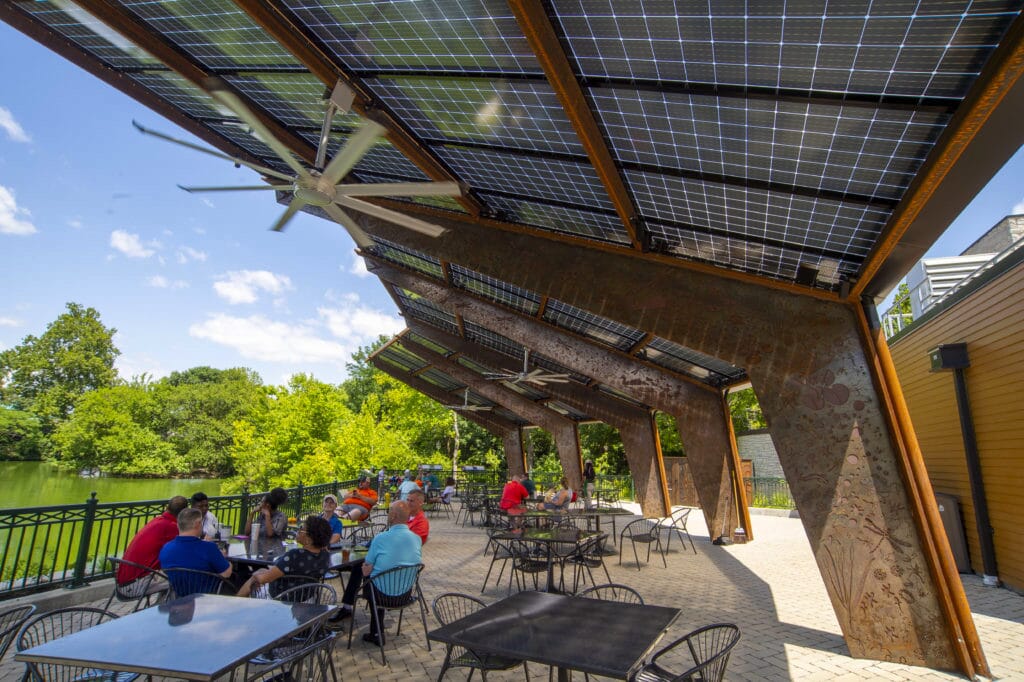 St. Louis Zoo patrons relax in the solar shade!